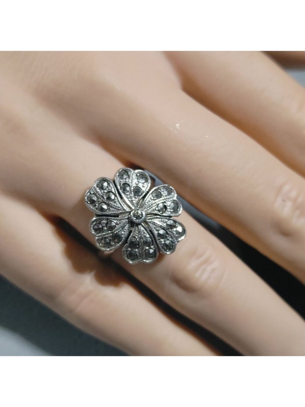 Sterling Silver Flower Ring Size 5.5 Antique Vintage Style Marcasite Accents